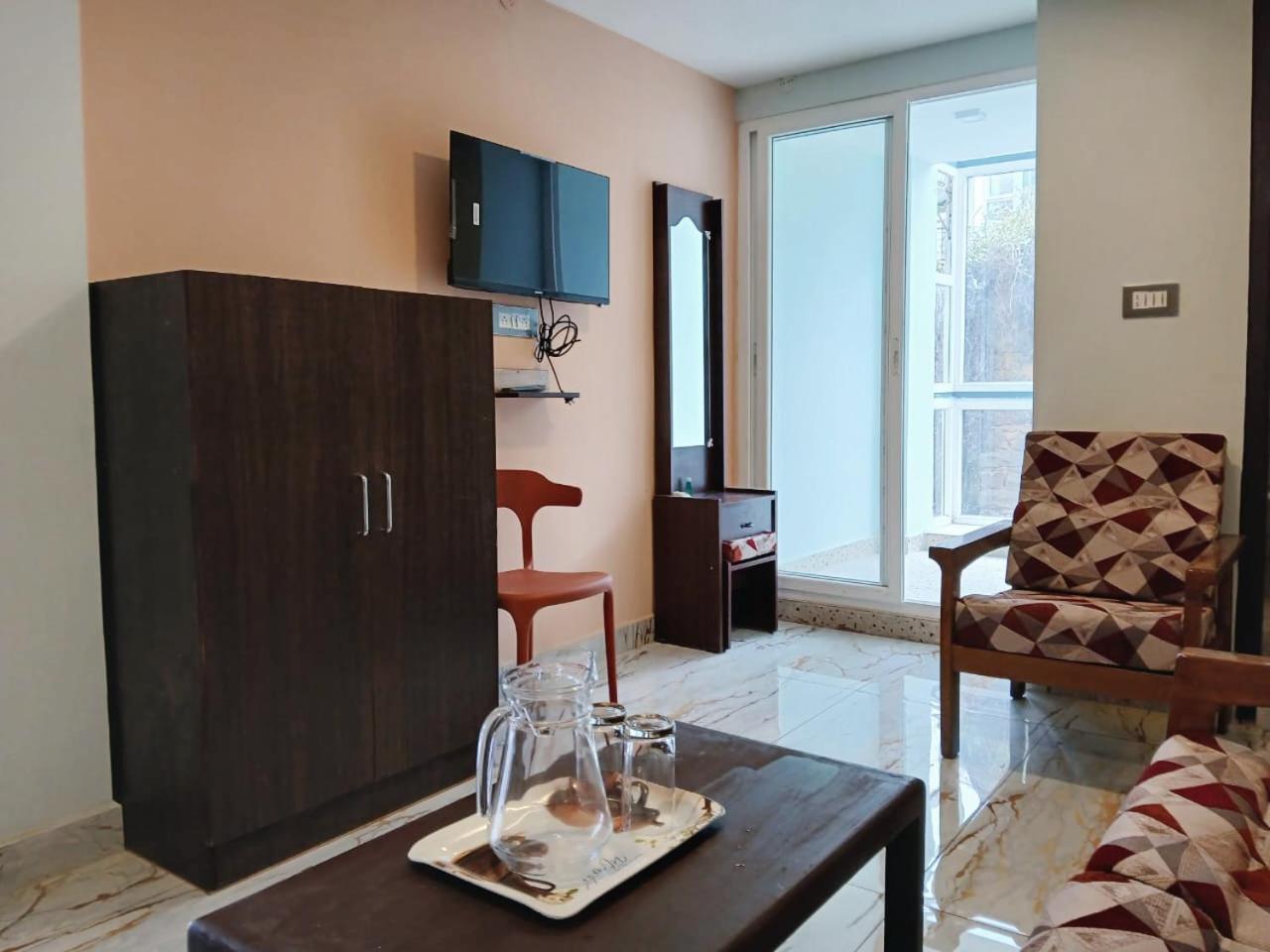 Ponmurugan Residency 코다이카날 외부 사진